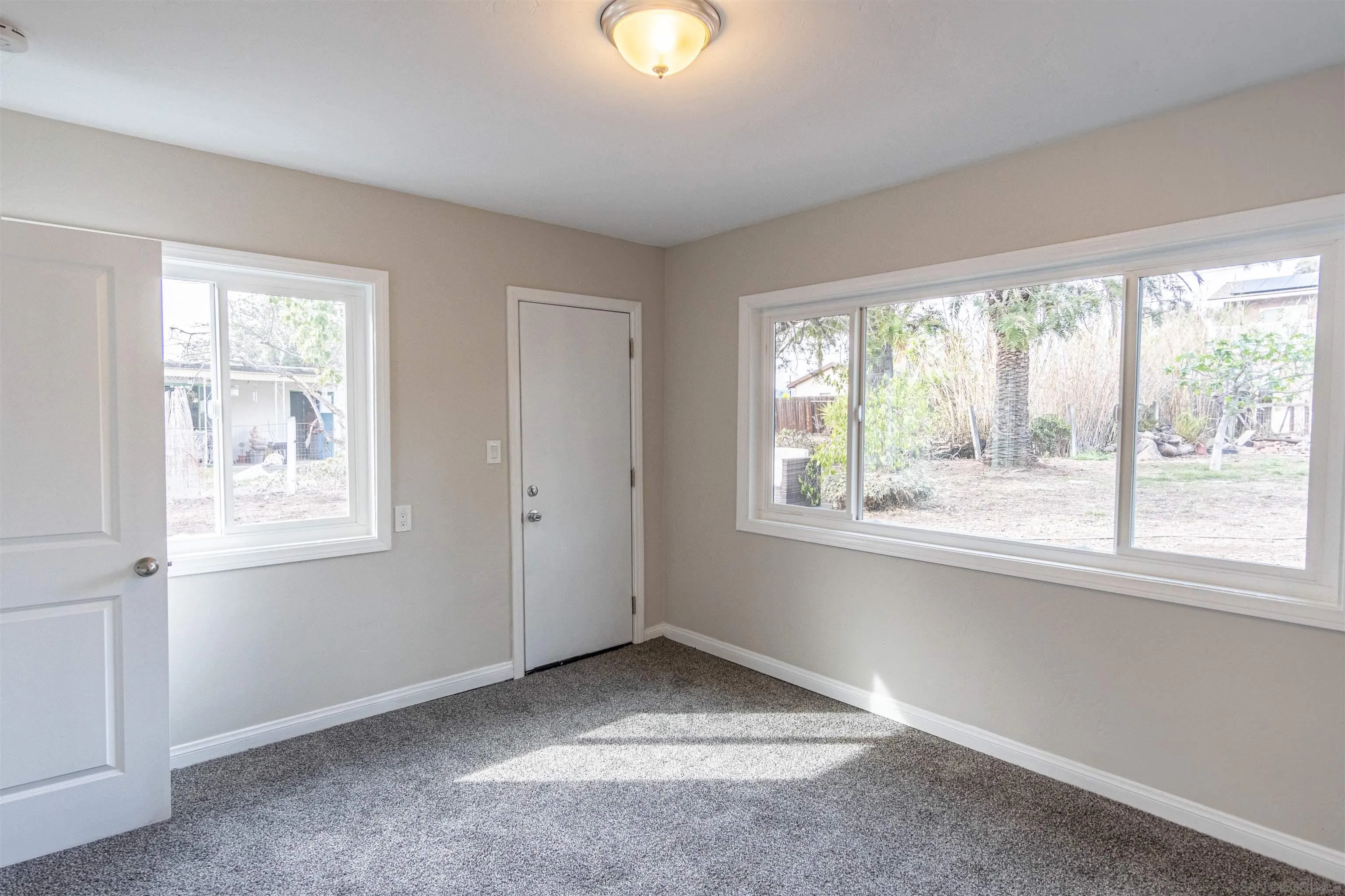 2264 Dryden Road El Cajon, CA 92020 - Photo 17 of 32 Gallery Image 17