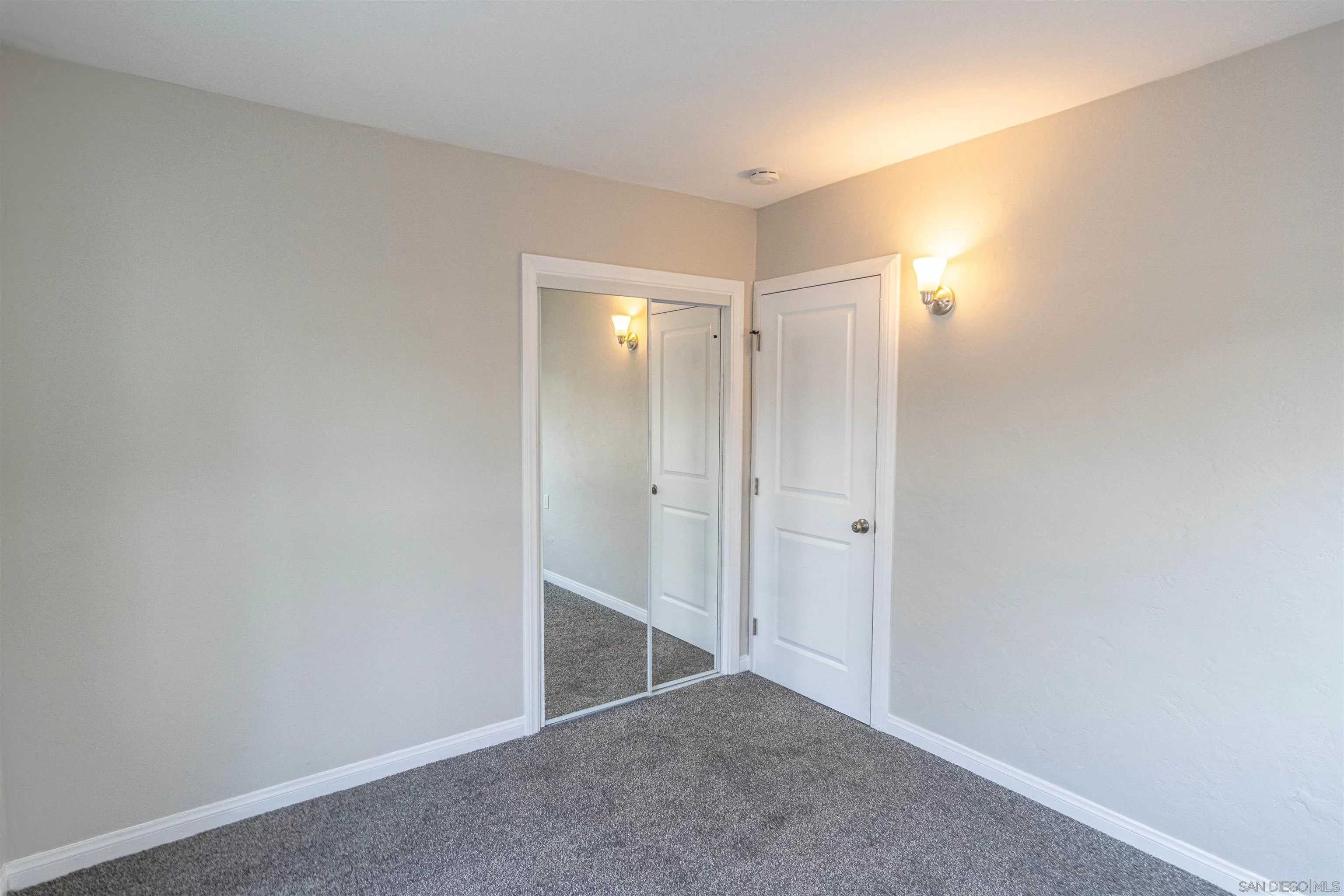 2264 Dryden Road El Cajon, CA 92020 - Photo 20 of 32 Gallery Image 20