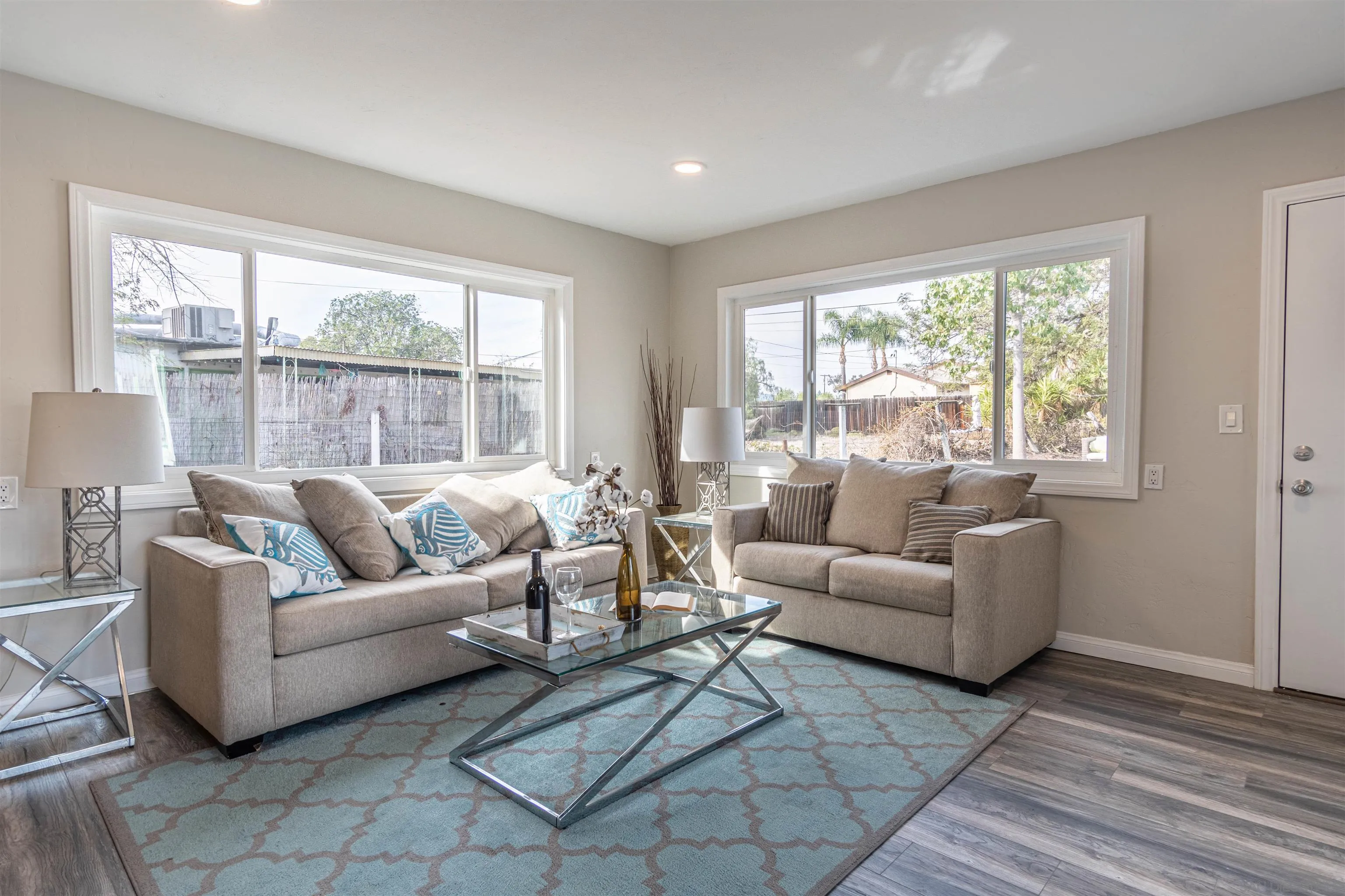 2264 Dryden Road El Cajon, CA 92020 - Photo 6 of 32 Gallery Image 6
