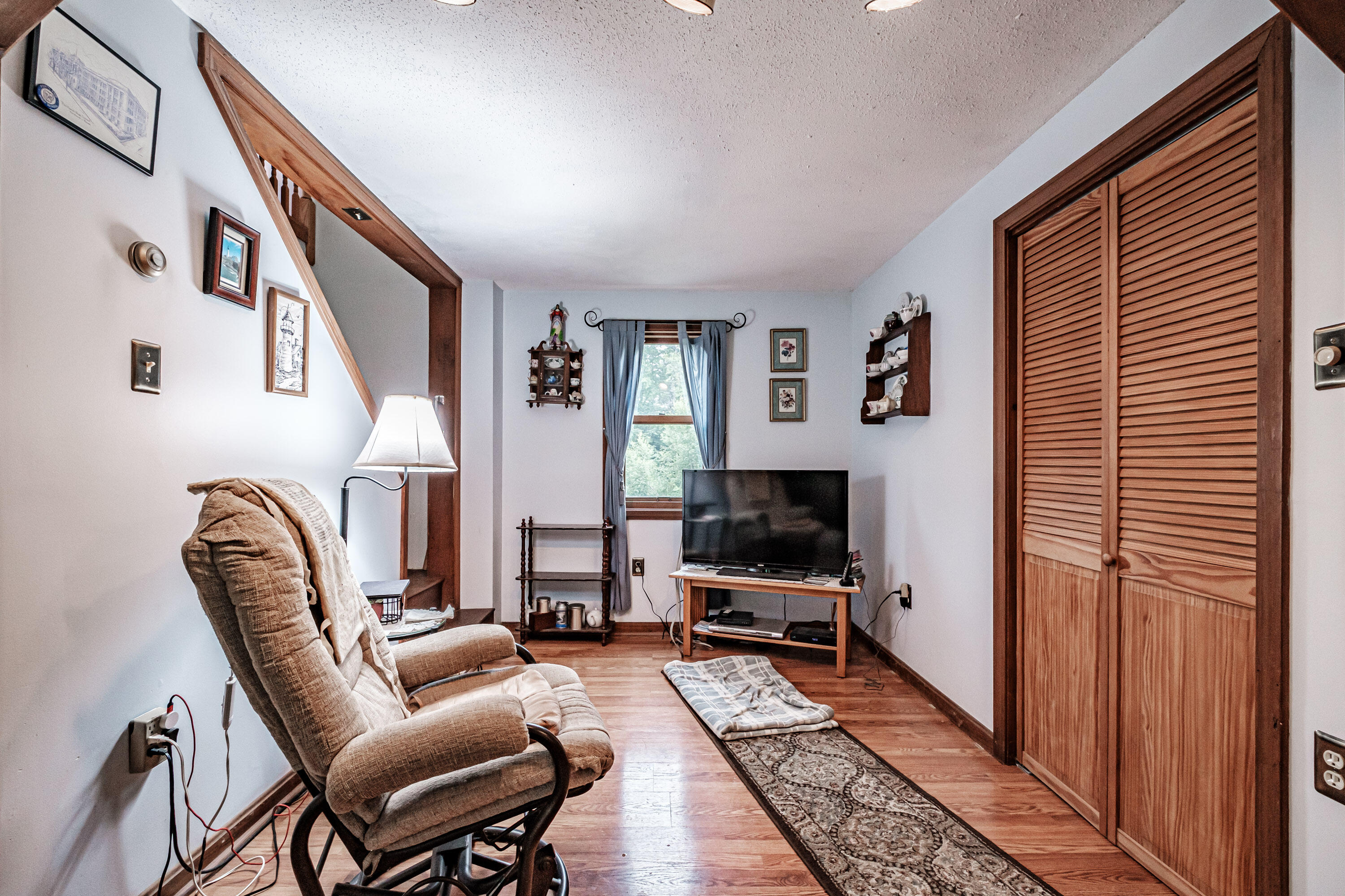 264 Lambs Mill Road Naples, ME 04055 - Photo 7 of 42 20240729gp-63009
