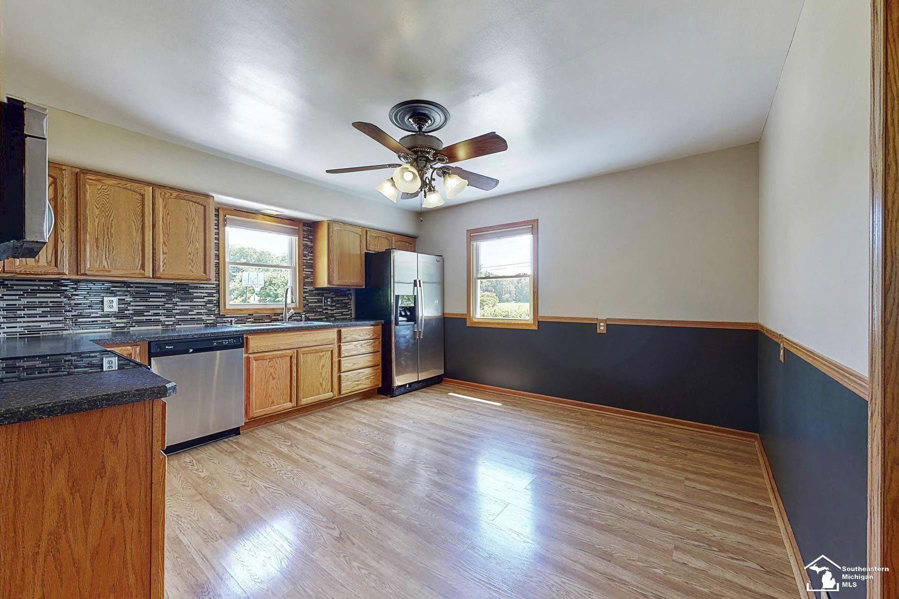 826 Steiner Road Monroe, MI 48162 - Photo 6 of 38