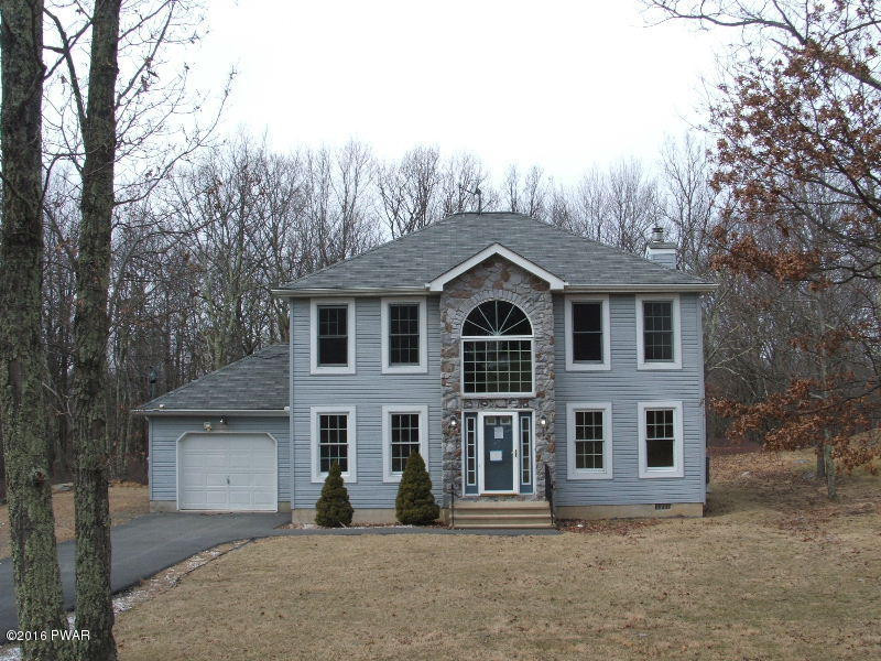 206 Segatti Bushkill, PA 18324 - Photo 6 of 8