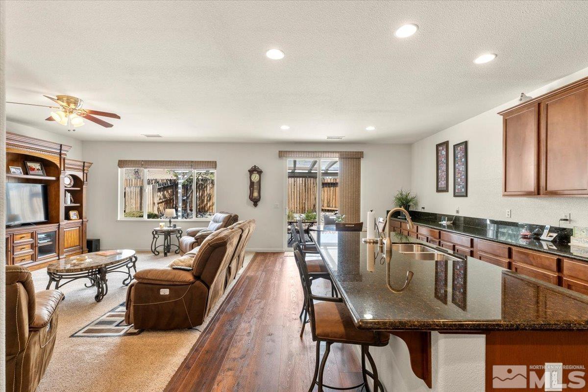 2065 Red Willow Drive Reno, NV 89521 - Photo 4 of 32 Photo 4