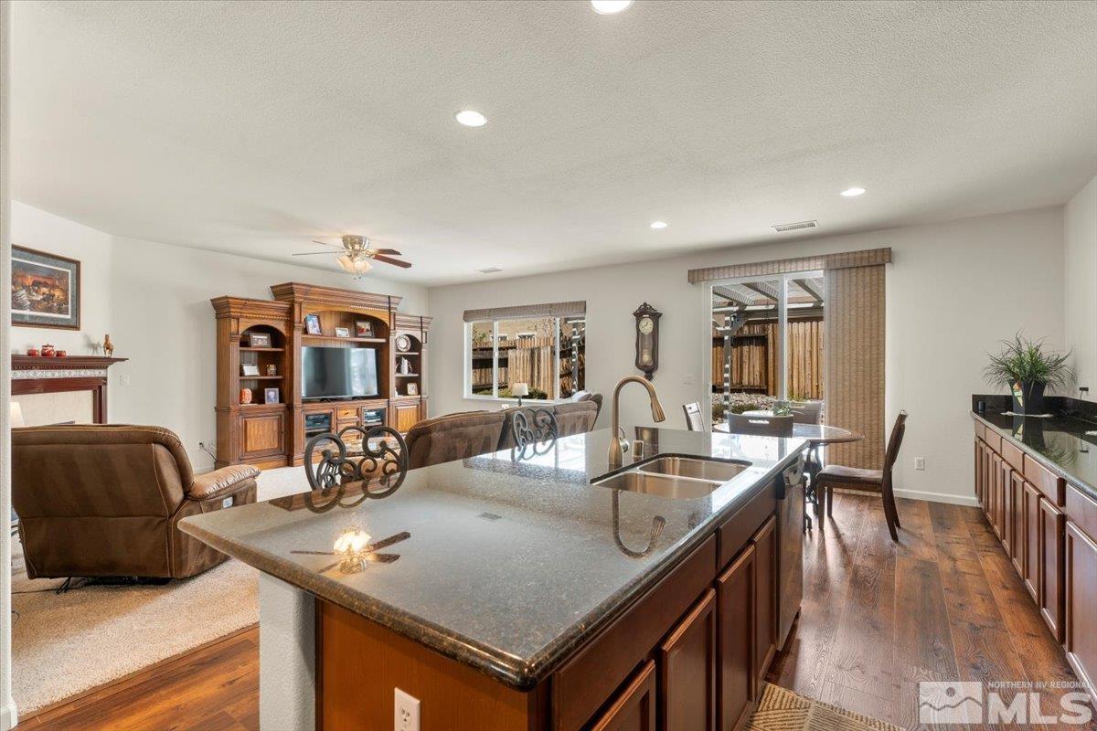 2065 Red Willow Drive Reno, NV 89521 - Photo 9 of 32 Photo 9