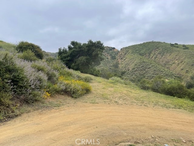 85 Apricot Lane Simi Valley, CA 93063 - Photo 6 of 14 a view of a field with an ocean