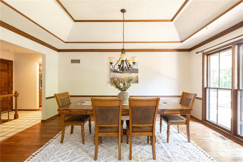 9819 South Howard Road Lee's Summit, MO 64086 - Photo 4 of 9 Gallery Image 4