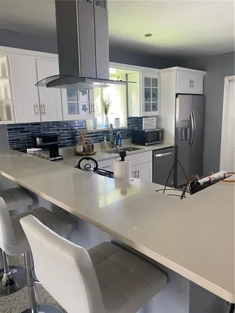 $479,900 | 1915 Mayo Street, Hollywood, FL 33020