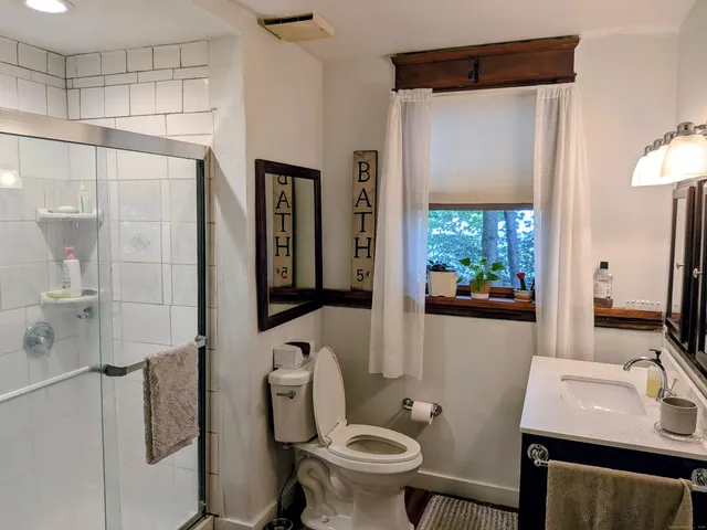 $444,900 | 61 Pershing Avenue, Seymour, CT 06483