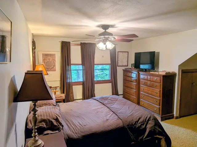 $444,900 | 61 Pershing Avenue, Seymour, CT 06483