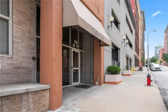 $255,000 | 321 West 7th Street, Unit 501, Kansas City, MO 64105