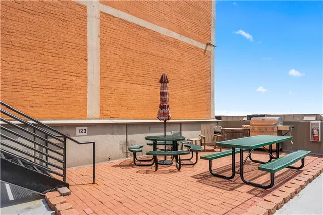 $255,000 | 321 West 7th Street, Unit 501, Kansas City, MO 64105