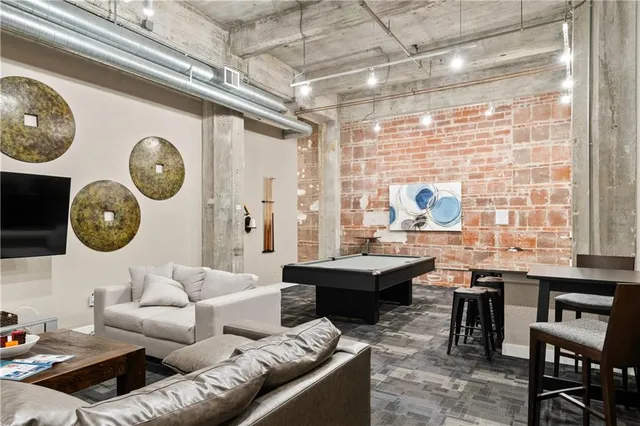 $255,000 | 321 West 7th Street, Unit 501, Kansas City, MO 64105