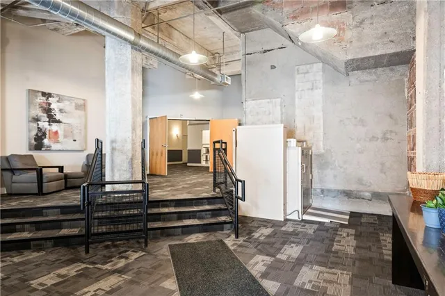 $255,000 | 321 West 7th Street, Unit 501, Kansas City, MO 64105