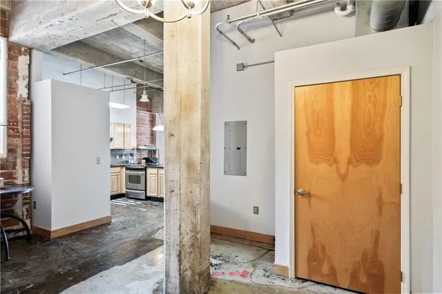 $255,000 | 321 West 7th Street, Unit 501, Kansas City, MO 64105