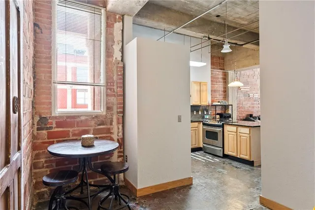 $255,000 | 321 West 7th Street, Unit 501, Kansas City, MO 64105