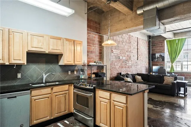 $255,000 | 321 West 7th Street, Unit 501, Kansas City, MO 64105