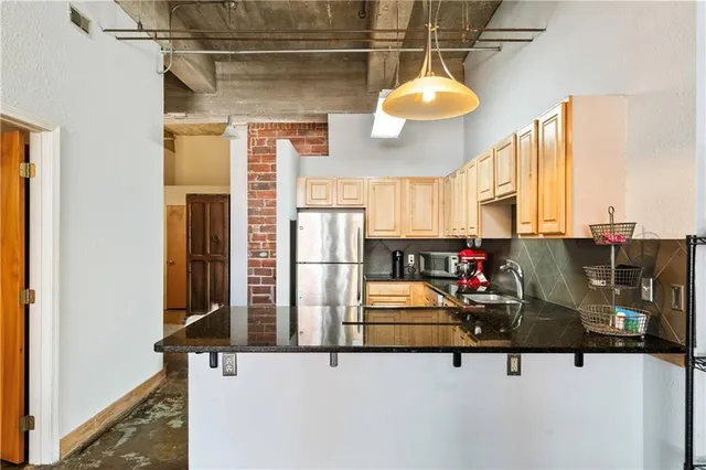 $255,000 | 321 West 7th Street, Unit 501, Kansas City, MO 64105