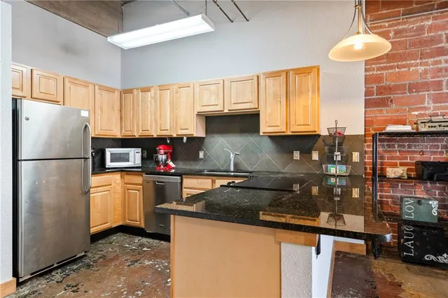 $255,000 | 321 West 7th Street, Unit 501, Kansas City, MO 64105