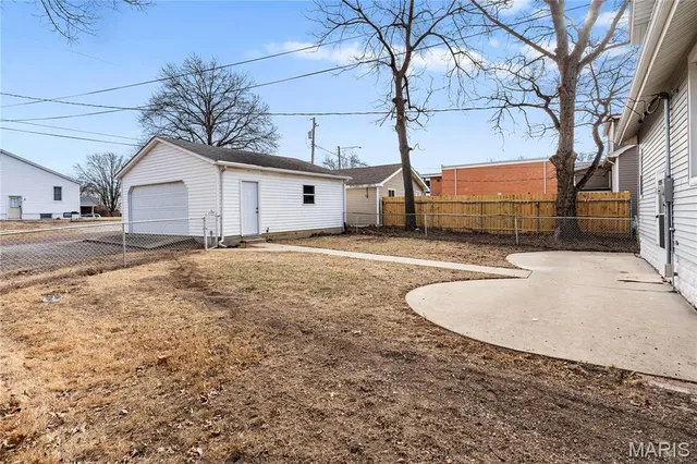 $180,000 | 1305 Raab Avenue, Belleville, IL 62220