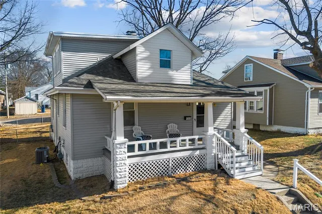 $180,000 | 1305 Raab Avenue, Belleville, IL 62220