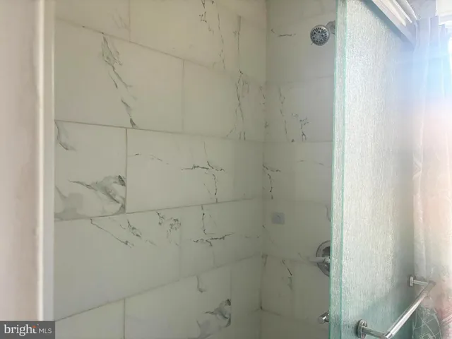 an empty room with window