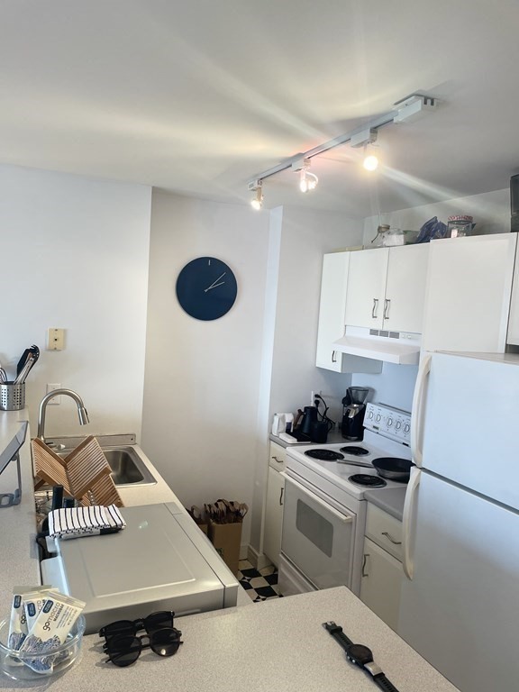 534 Beacon Street, Unit 902 Boston, MA 02215 - Photo 6 of 19