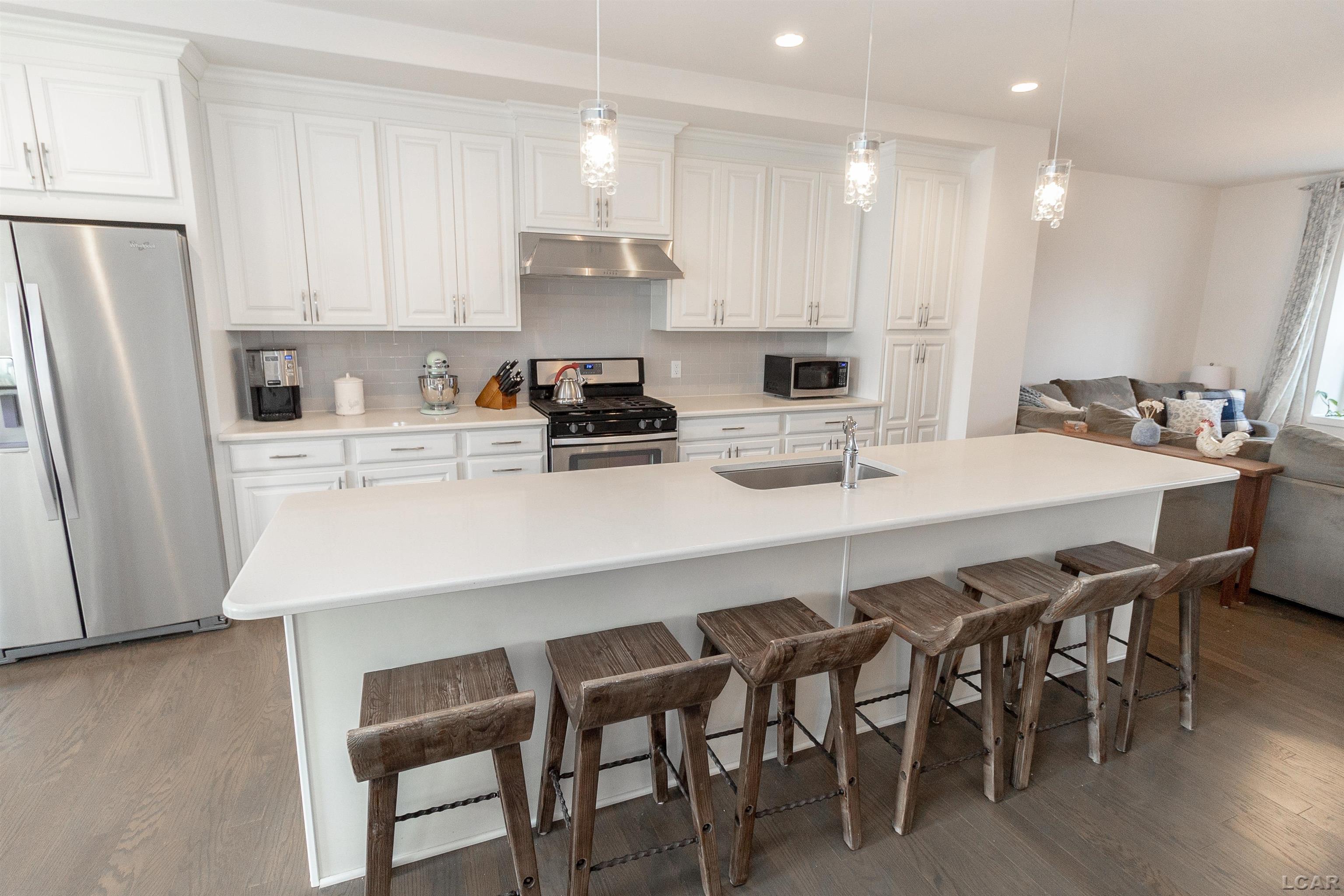 2854 Ridington Road Ann Arbor, MI 48105 - Photo 8 of 48 50133259-fe740910-85ad-4a34-86f3-2b9caaf52d51.JPG