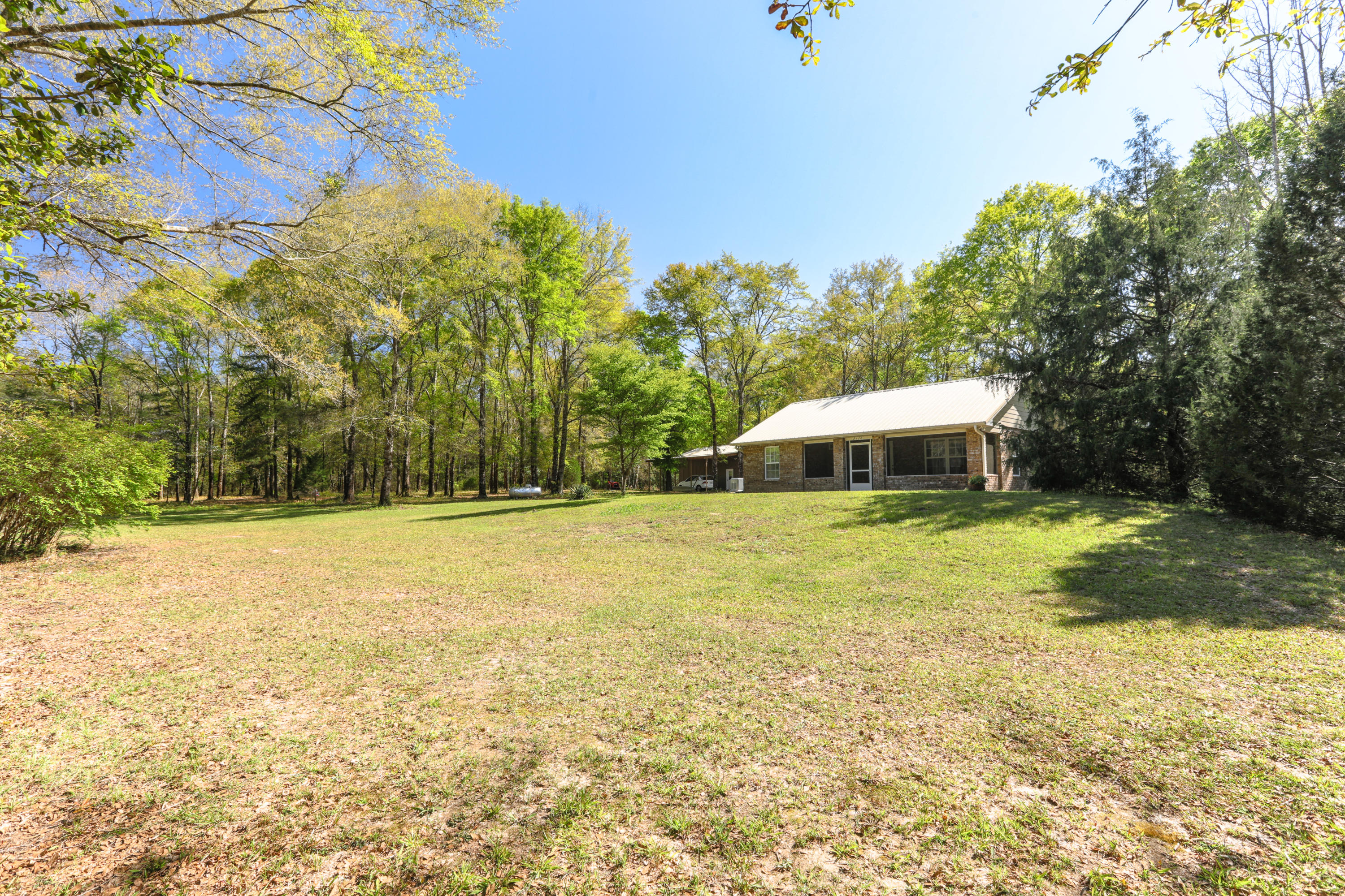 2110 Grady Baggett Road Baker, FL 32531 - Photo 11 of 28 Gallery Image 11