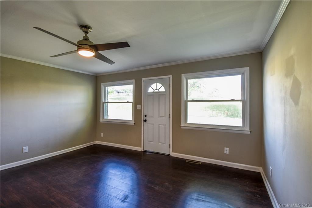 106 South Little Texas Road Kannapolis, NC 28083 - Photo 3 of 13 Gallery Image 3