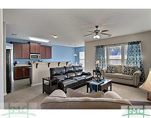 56 Spring Lakes Circle Savannah, GA 31407 - Photo 5 of 25 Living Room.