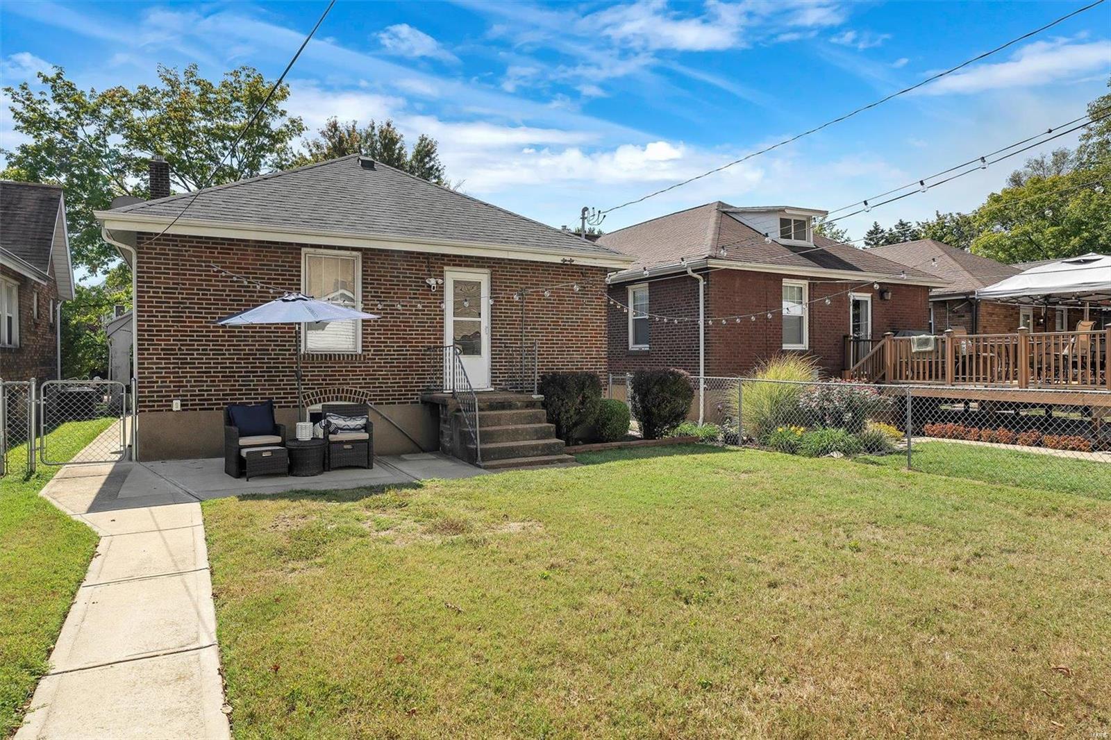 5525 Rosa Avenue St. Louis, MO 63109 - Photo 21 of 30 Gallery Image 21