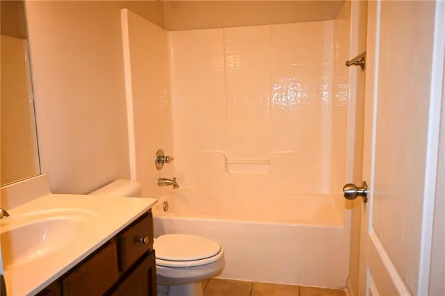 $459,900 | 25 Kaktovic Court Southeast, Grayson, GA 30017