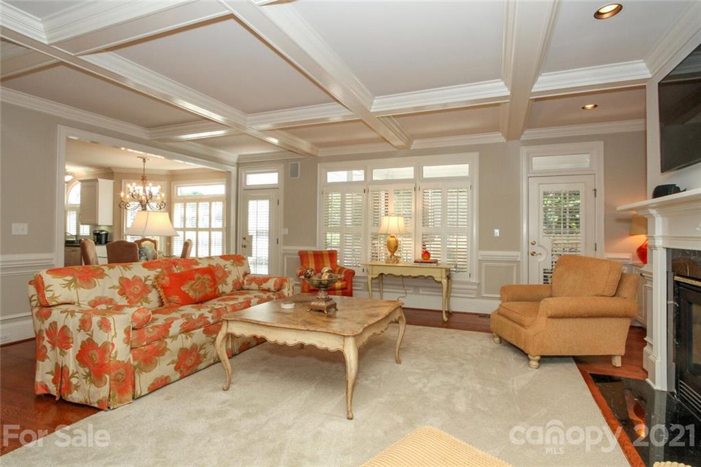2125 South Wendover Road Charlotte, NC 28211 - Photo 14 of 48 a living room with furniture and a large window