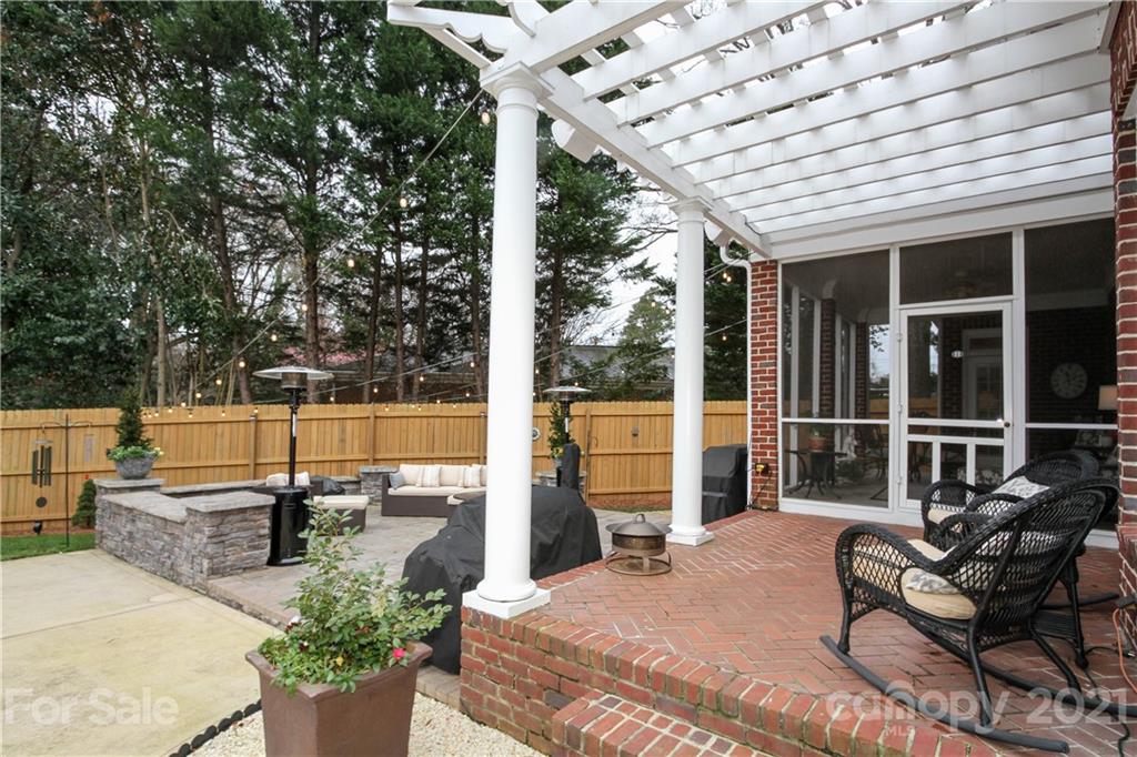 2125 South Wendover Road Charlotte, NC 28211 - Photo 46 of 48 a balcony with furniture and a potted plant