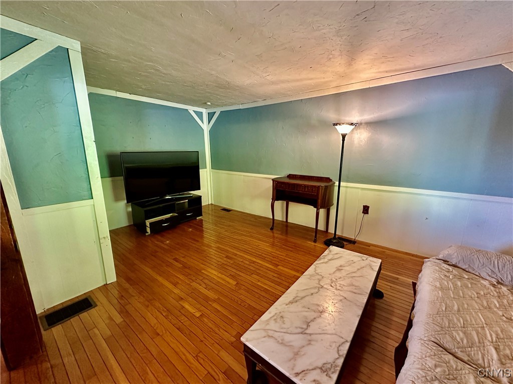 33 County Rte 25 Oswego, NY 13126 - Photo 4 of 27 Gallery Image 4