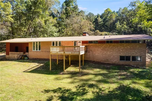 a view of a house with pool