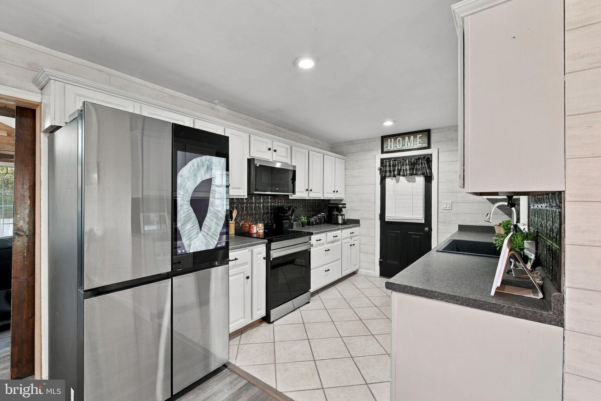 140 Freysville Road York, PA 17406 - Photo 7 of 33 Gallery Image 7