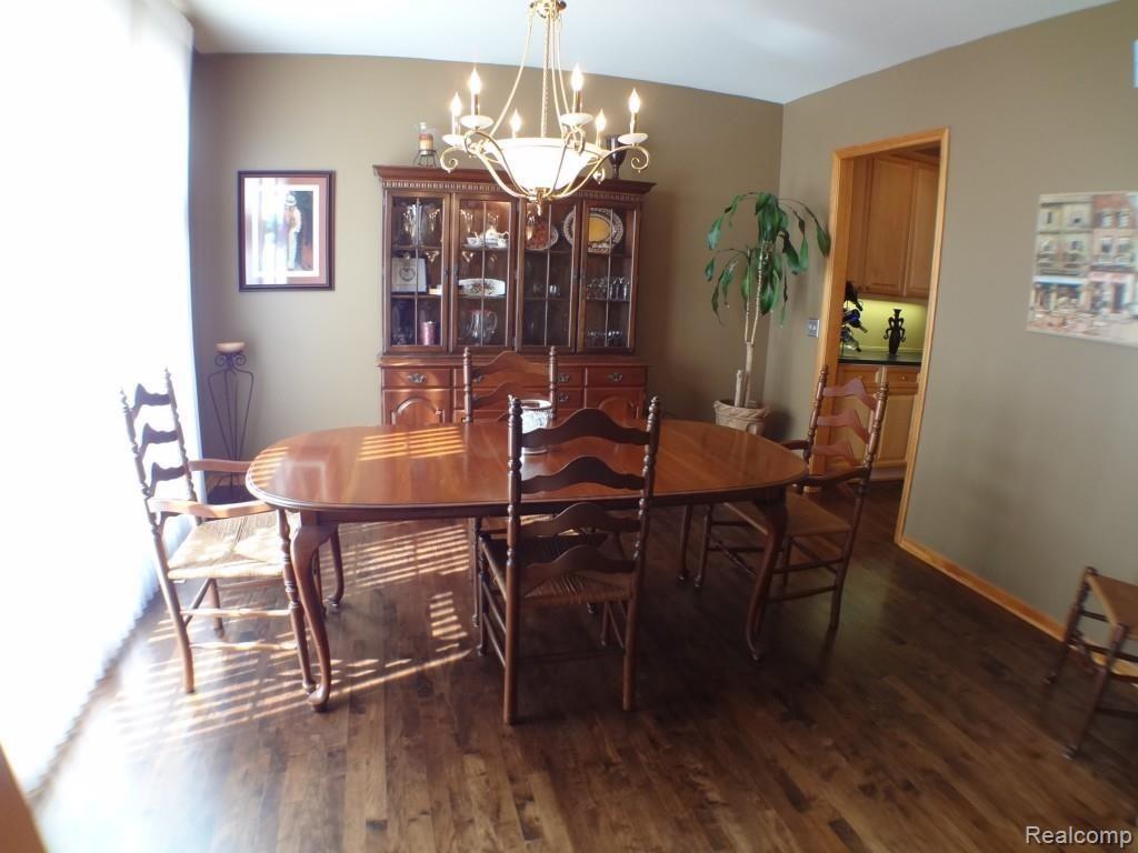 1758 Skyline Drive Rochester, MI 48306 - Photo 6 of 49 DSC04467.jpg