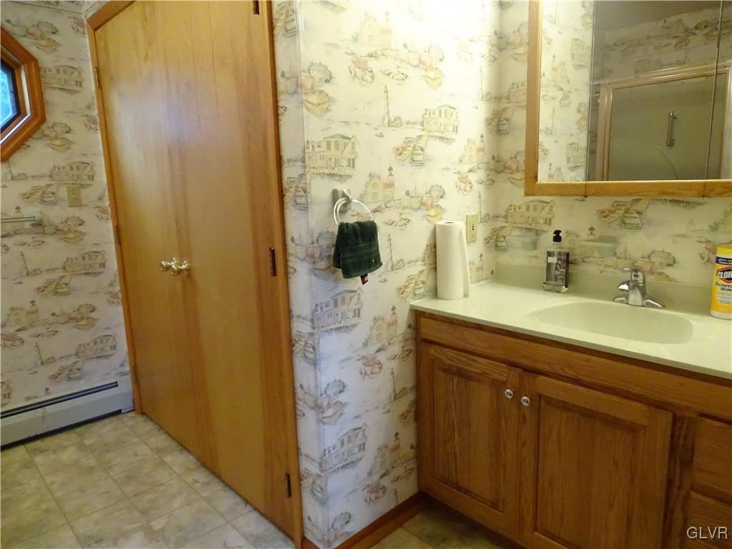 5149 Old Carriage Road Northampton, PA 18067 - Photo 12 of 18 Gallery Image 12