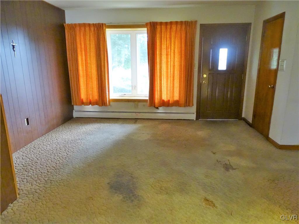5149 Old Carriage Road Northampton, PA 18067 - Photo 7 of 18 Gallery Image 7