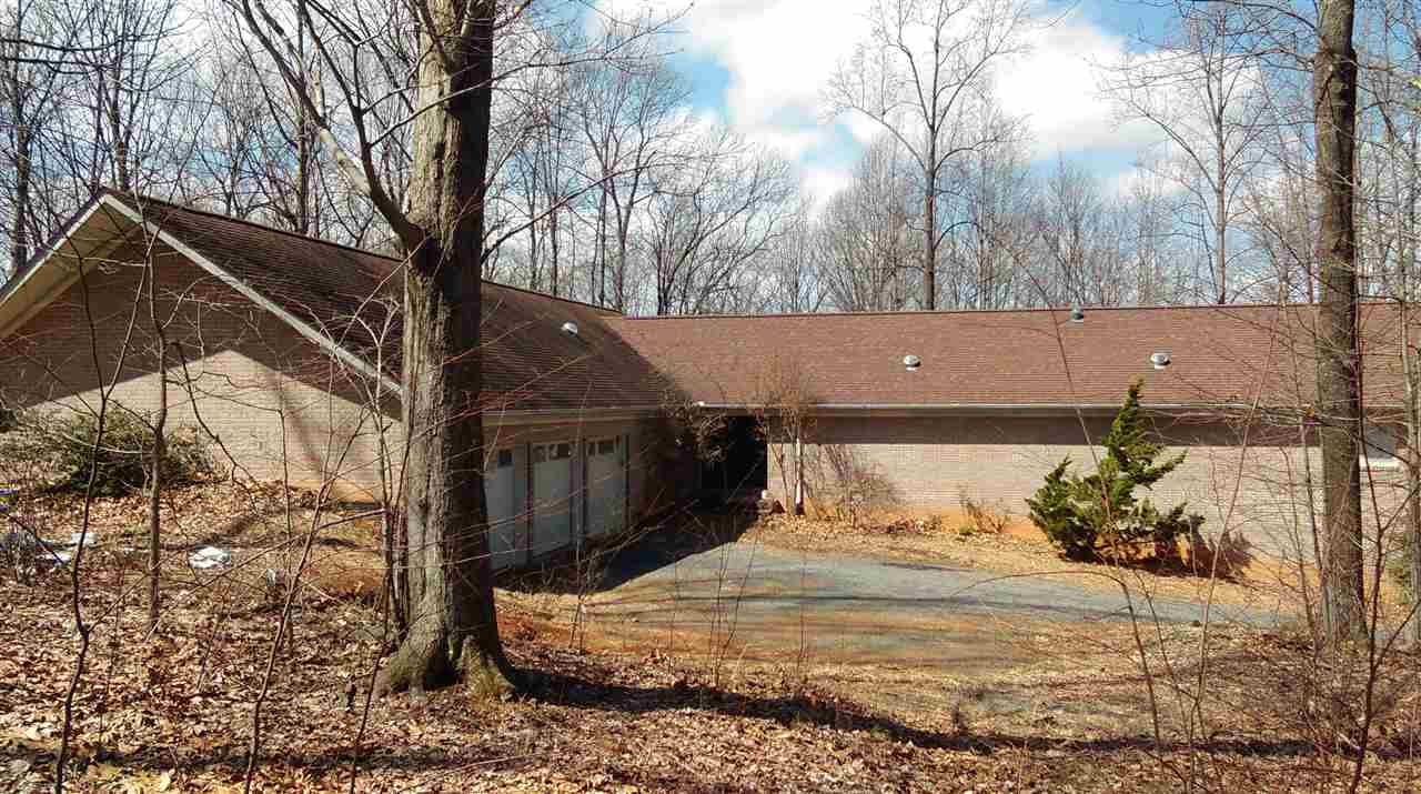 58 Courthouse Mountain Road Madison, VA 22727 - Photo 13 of 37 a view of a outdoor space