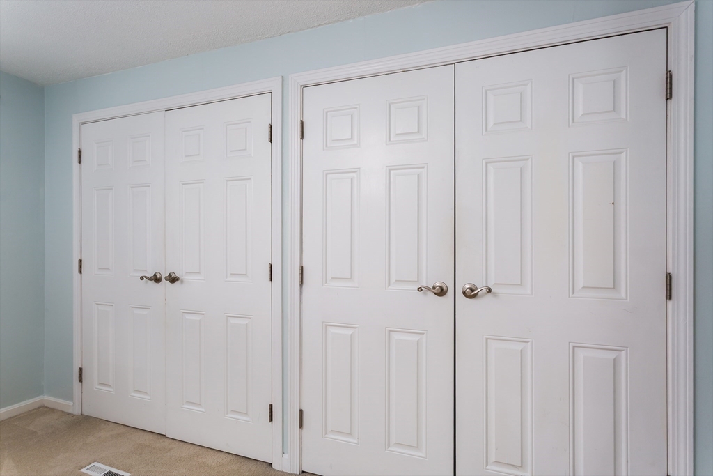 194 Crossfield Road Franklin, MA 02038 - Photo 25 of 41 Gallery Image 25