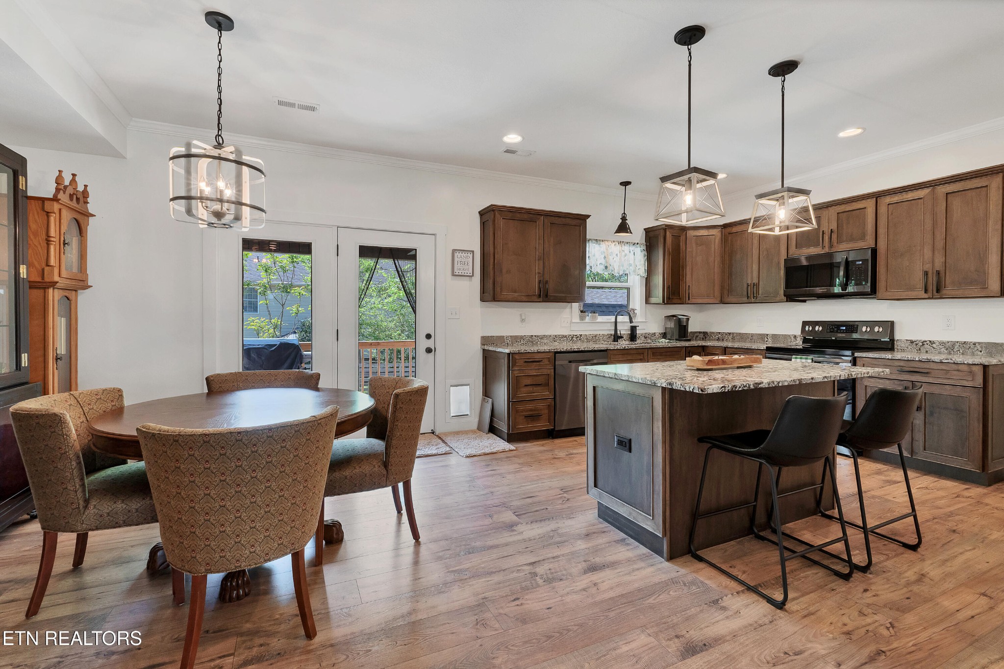 1508 Roxy Lane Maryville, TN 37803 - Photo 12 of 46 Gallery Image 12