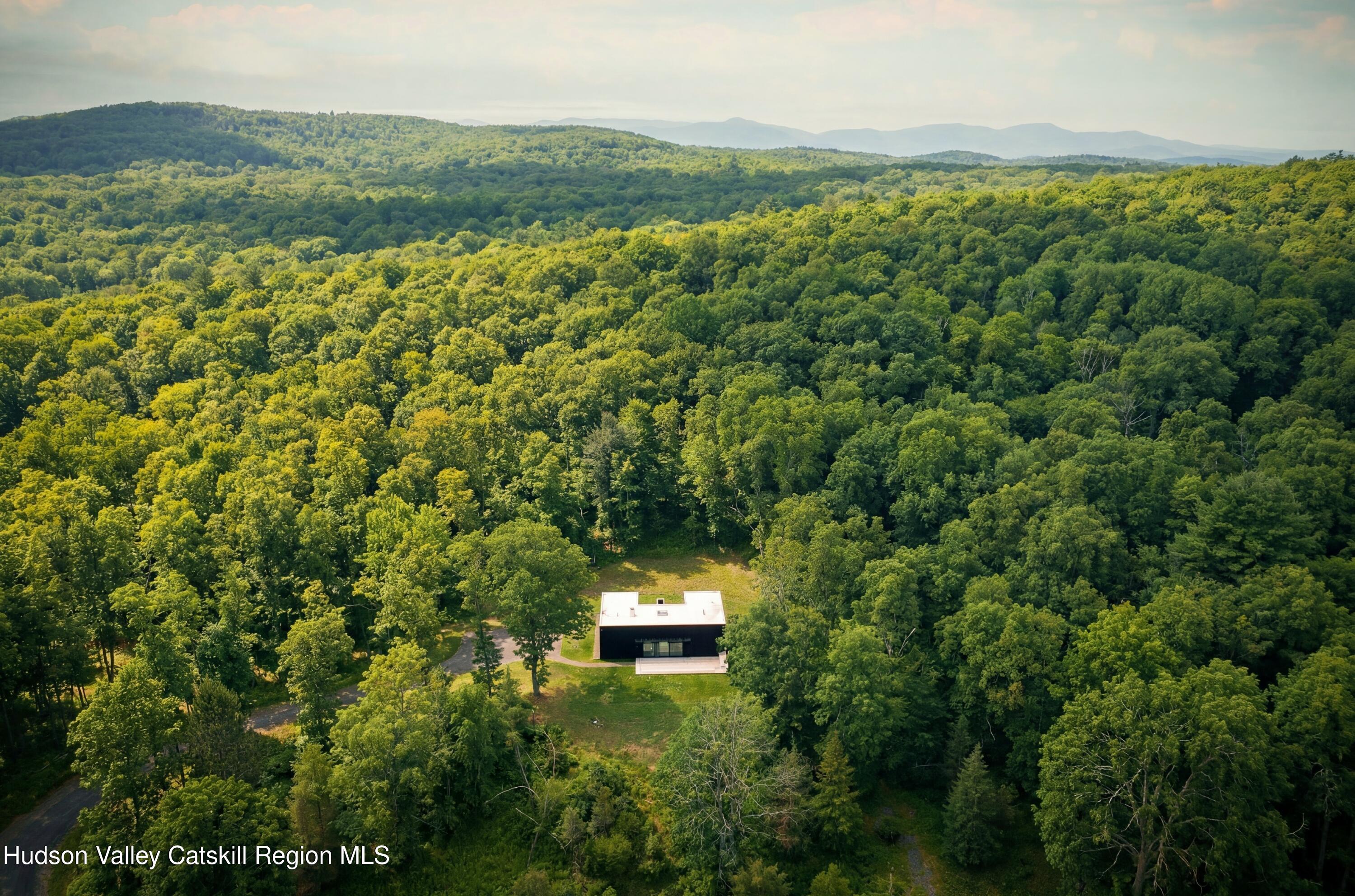 279 Tompkins Road Ancram, NY 12502 - Photo 26 of 27 24_summer