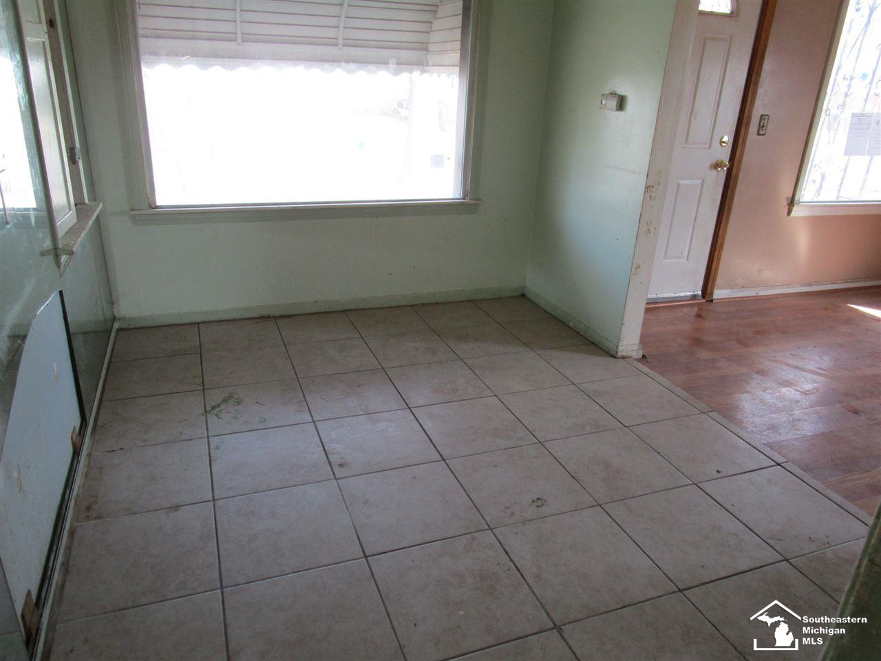 35850 Williams Inkster, MI 48141 - Photo 7 of 13