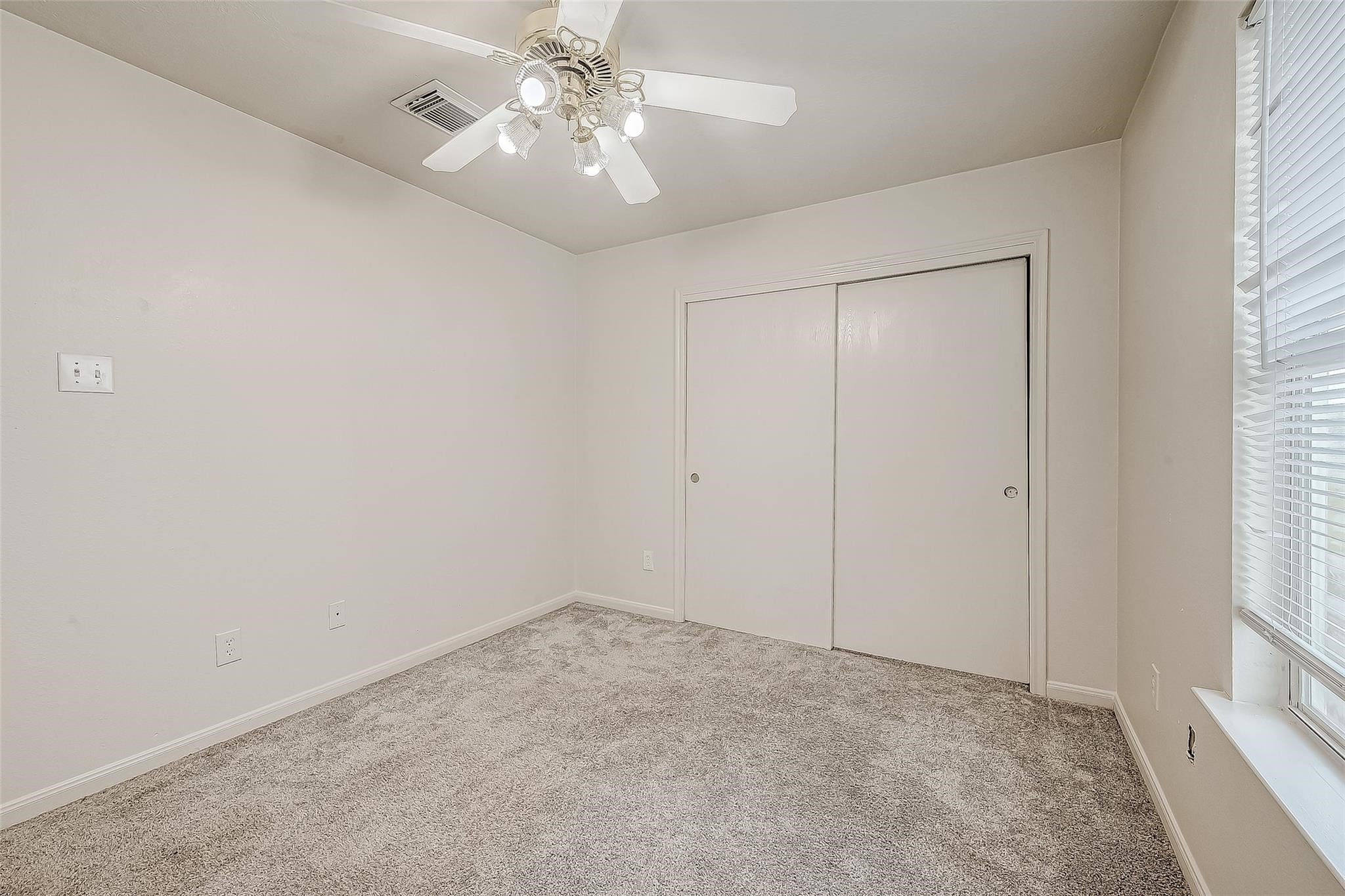 5646 Tiger Lilly Way Houston, TX 77085 - Photo 32 of 46
