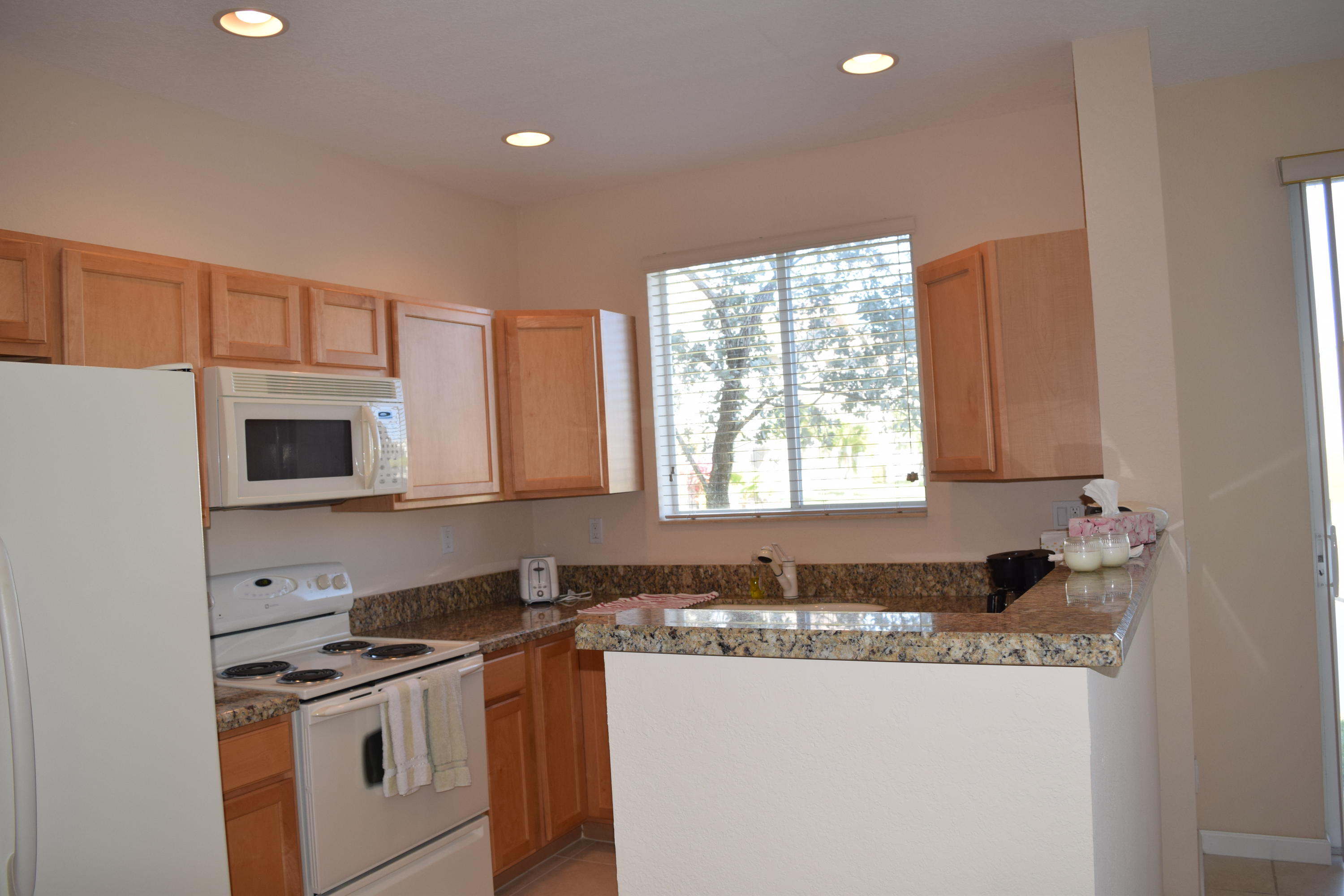 3132 Laurel Ridge Circle, Unit 132 Riviera Beach, FL 33404 - Photo 3 of 18 DSC_0902