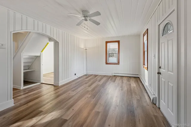 $600,000 | 28 Woodland Drive, Kings Park, NY 11754