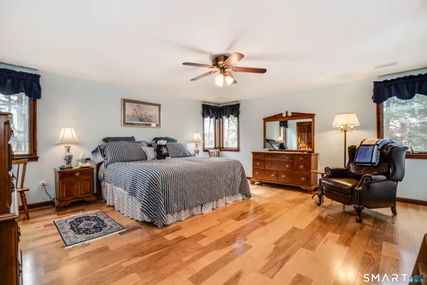 $549,900 | 118 Tremont Street, Newington, CT 06111