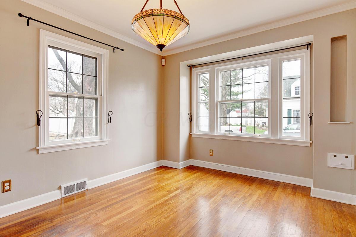 835 South Cassingham Road Bexley, OH 43209 - Photo 6 of 22 Gallery Image 6